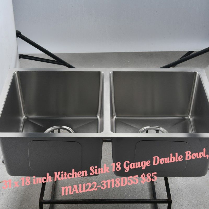 31 x 18 inch Kitchen Sink 18 Gauge Double Bowl, MAU22-3118D55