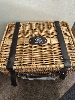 Raiders Picnic Basket