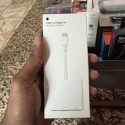 Apple Adapter 