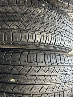 235/65R18 Michelin