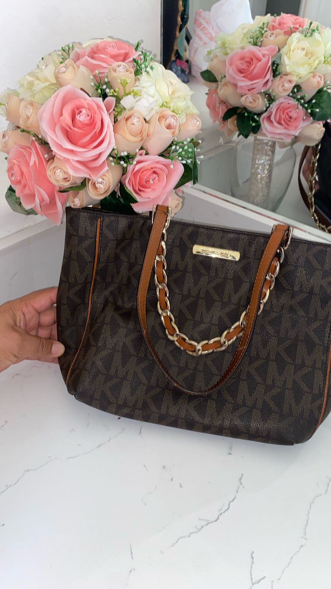 ORIGINAL Michael Kors Purse!!
