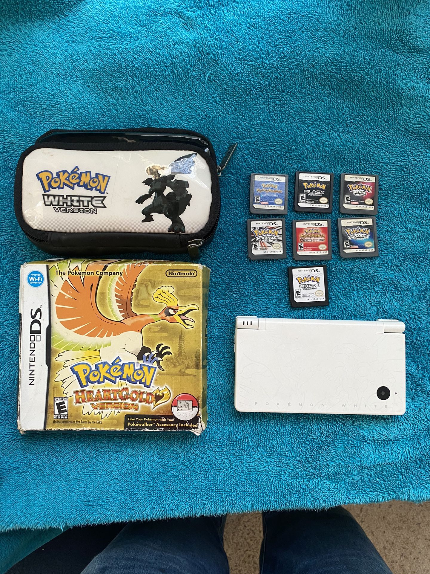Amazing Pokémon Nintendo dsi Pokémon white. + 8 Pokémon ds games