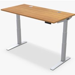 UPLIFT Standing Desk