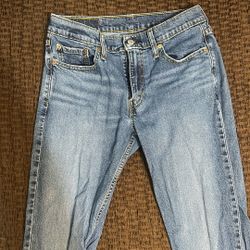 30 32 Levi Jeans