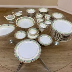 Beautiful Thomas Bavaria Emerald Green China Set