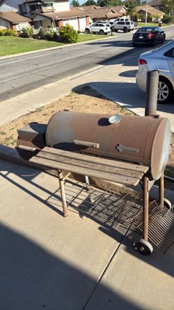 Free bbq smoker