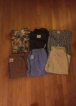 Women’s Scrubs Sets