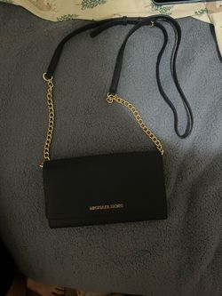 Micheal Kors purse