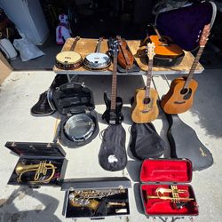 HUGE LOT OF MUSICAL INSTRUMENTS! MUST SELL ALL TODAY!!!