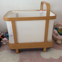 Cradlewise Smart Crib 