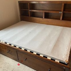 Dresser And Full Size Bed With Storage 