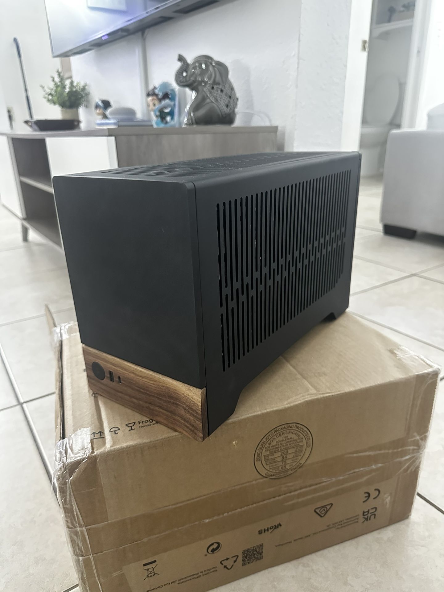 Fractal Design Terra Graphite - Wood Walnut Front Panel PC Case