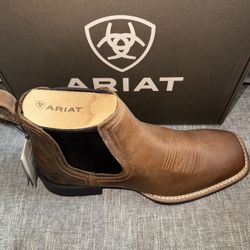 Men’s  Ariat Boots Size 9