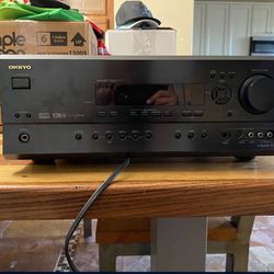 Receiver Stereo