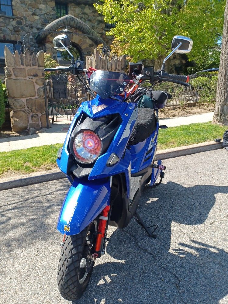 Electric Scooter E-Bike FLASH TTX RARE MODEL COMES WITH 60VOLT LITHIUM BATTERY