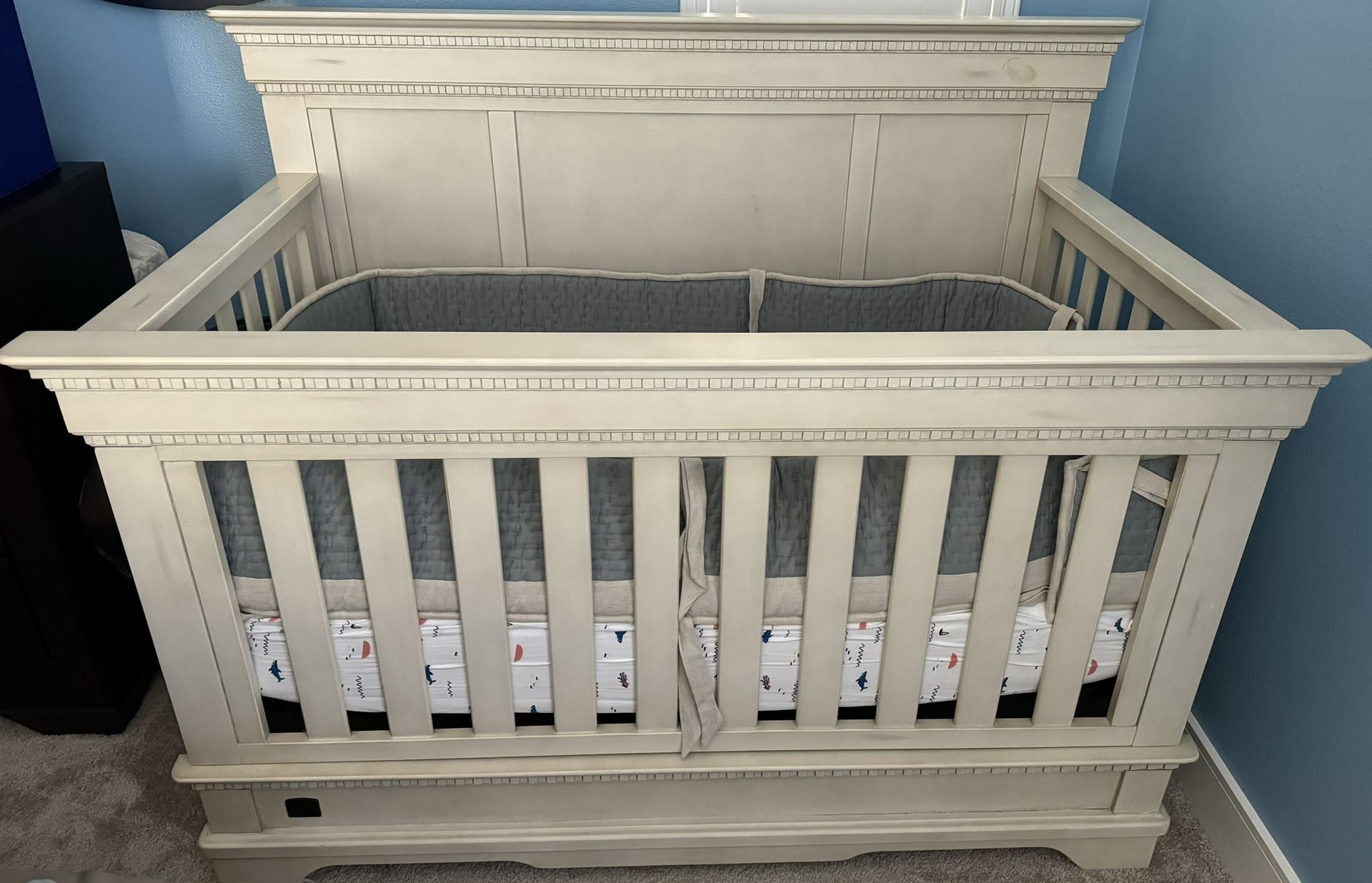 Delta Baby Crib 