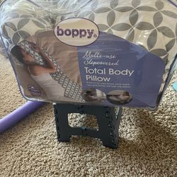 Boppy Total Body Pregnancy Pillow 