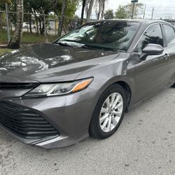 2019 Toyota Camrry Le
