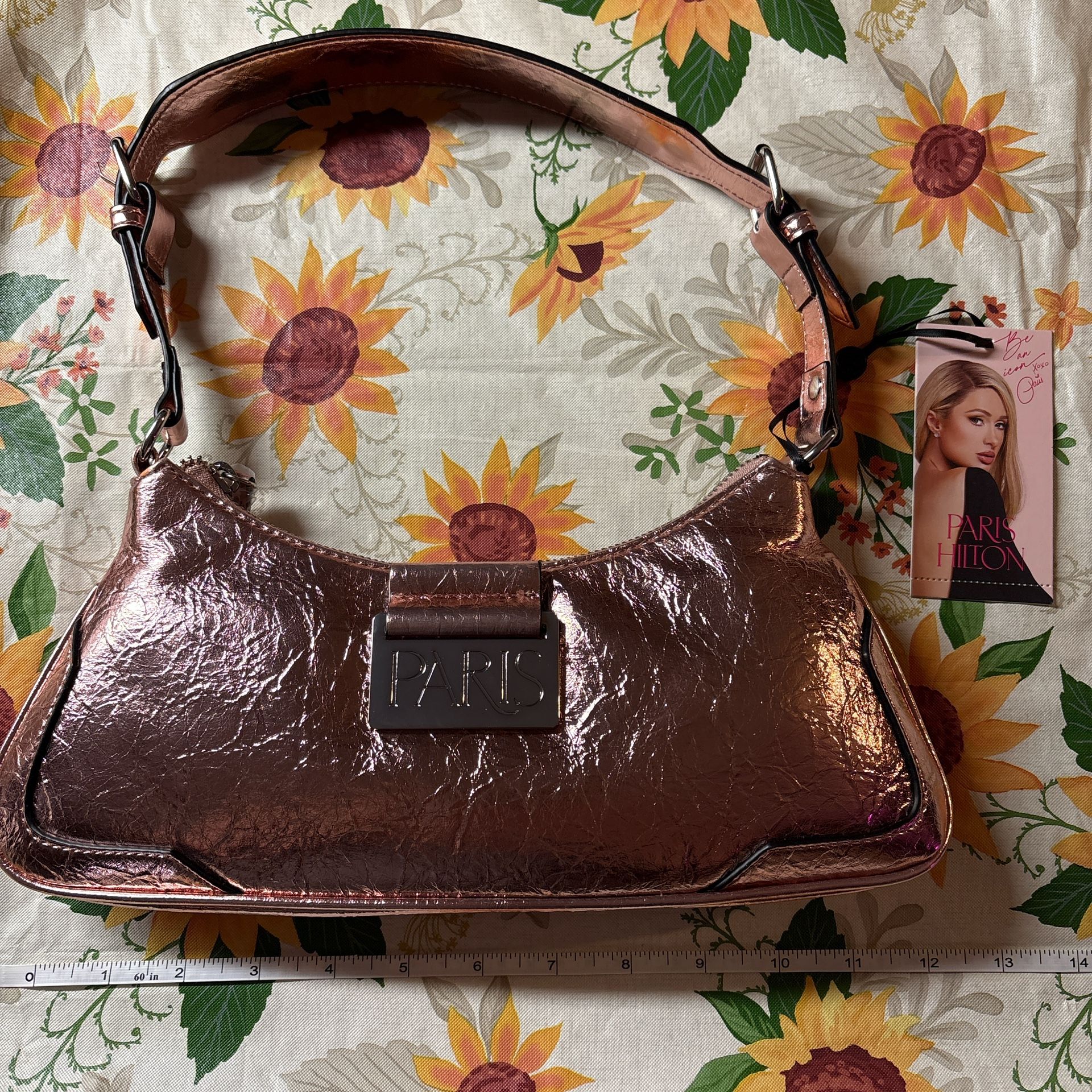 Rose gold polyurethane for long use. vintage shoulder bag #cute #parishilton #purse