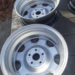 16in Steel Wheels 5 Lug 16x6