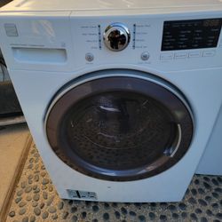 
Whirlpool front load Washer white