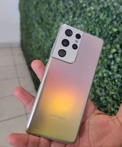 Samsung Galaxy S21 Ultra , Factory Unlocked, Excellent Condition Like New 