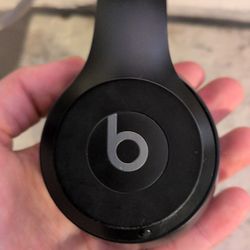 Beats Solo 4 