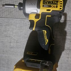 DeWalt Impact Drill 