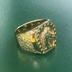 14k gold plated shoe horse men ring available in size 11