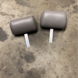 Ford Or Lincoln Head Rest