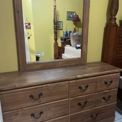 Dresser & mirror