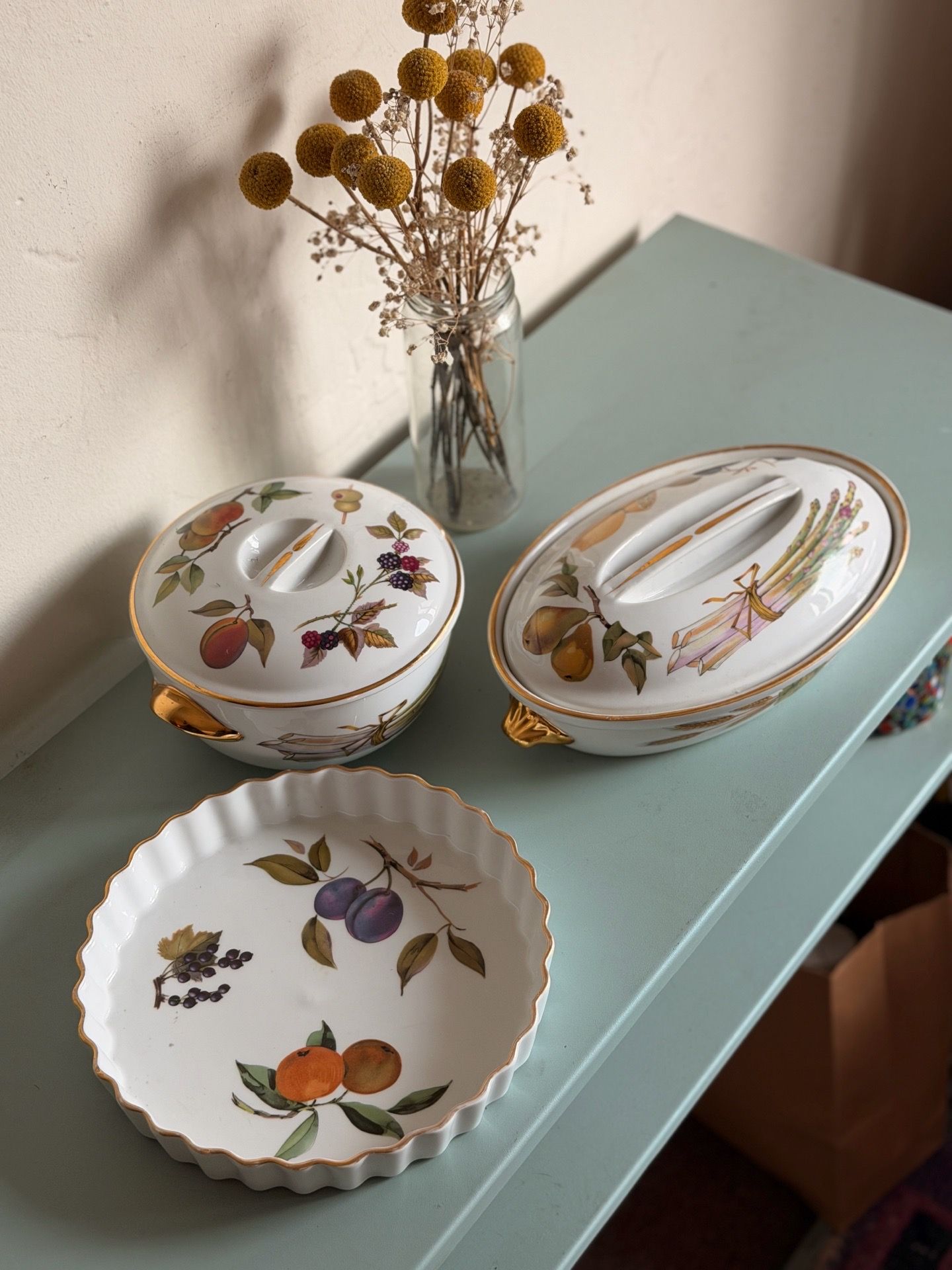 Royal Worcester Evesham Porcelain & Gold Serving-ware Set