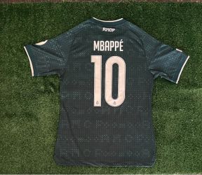 Real Madrid - MBappe