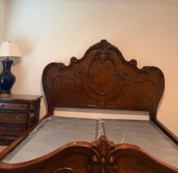 King sized modern vintage bedroom set