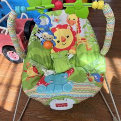 Baby Shaker ,seat With 1swing Toy On Top 