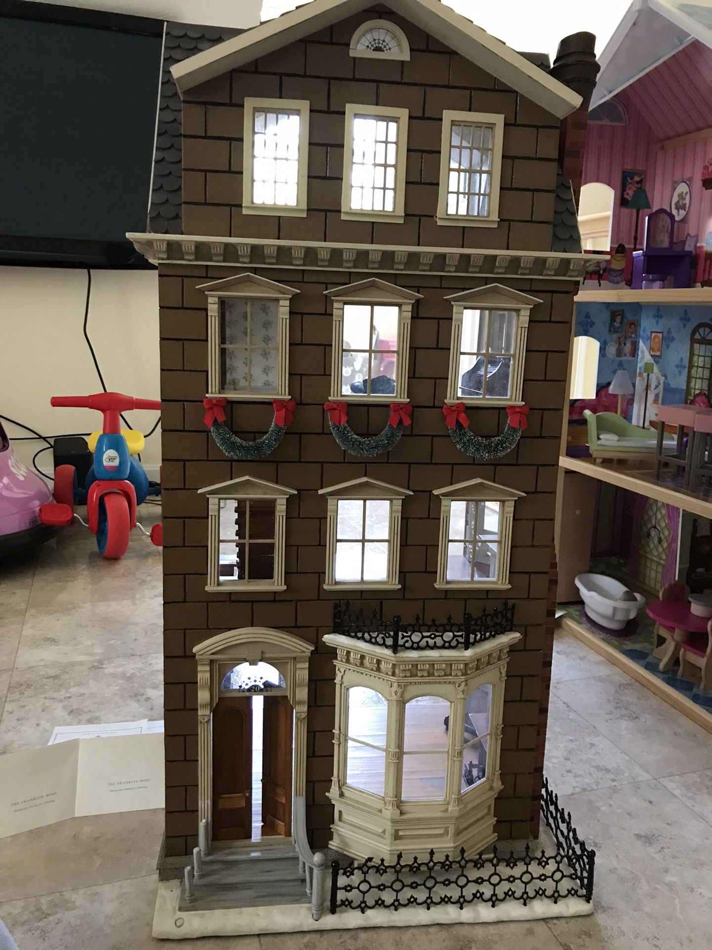 Wooden Dollhouse & Accessories for Sale in Nashua, NH - OfferUp