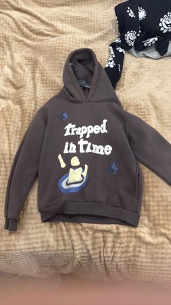 Trapped in time mens hoodie size large