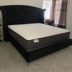 $899 Brand New King Bed Frame With Mattress (Read Description Below $