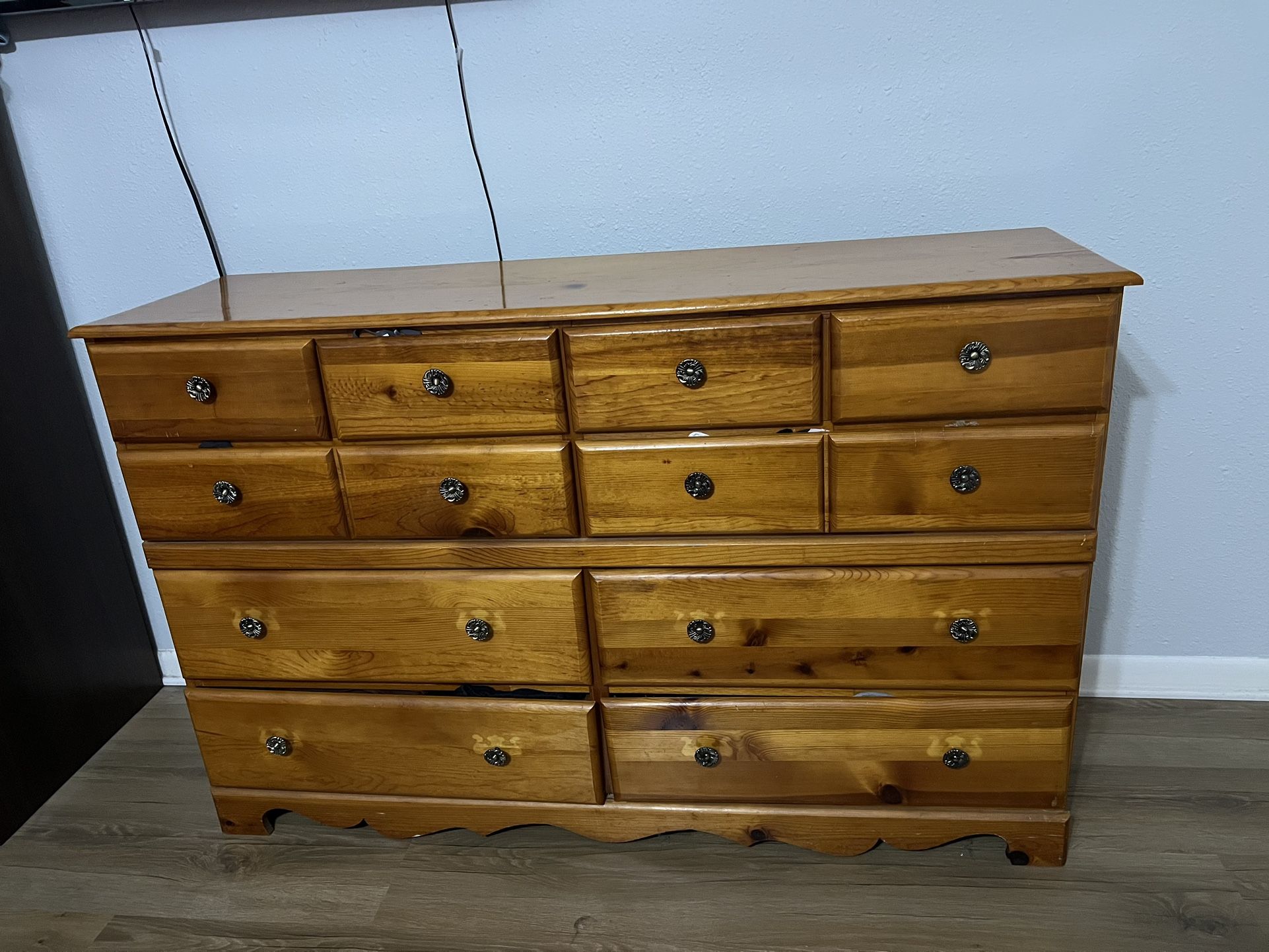 Wood Dresser 