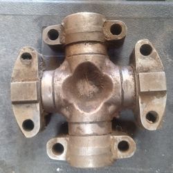 Heavy Equipment Caterpillar 988 U-joint