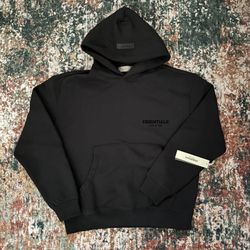 Essential Hoodie Black