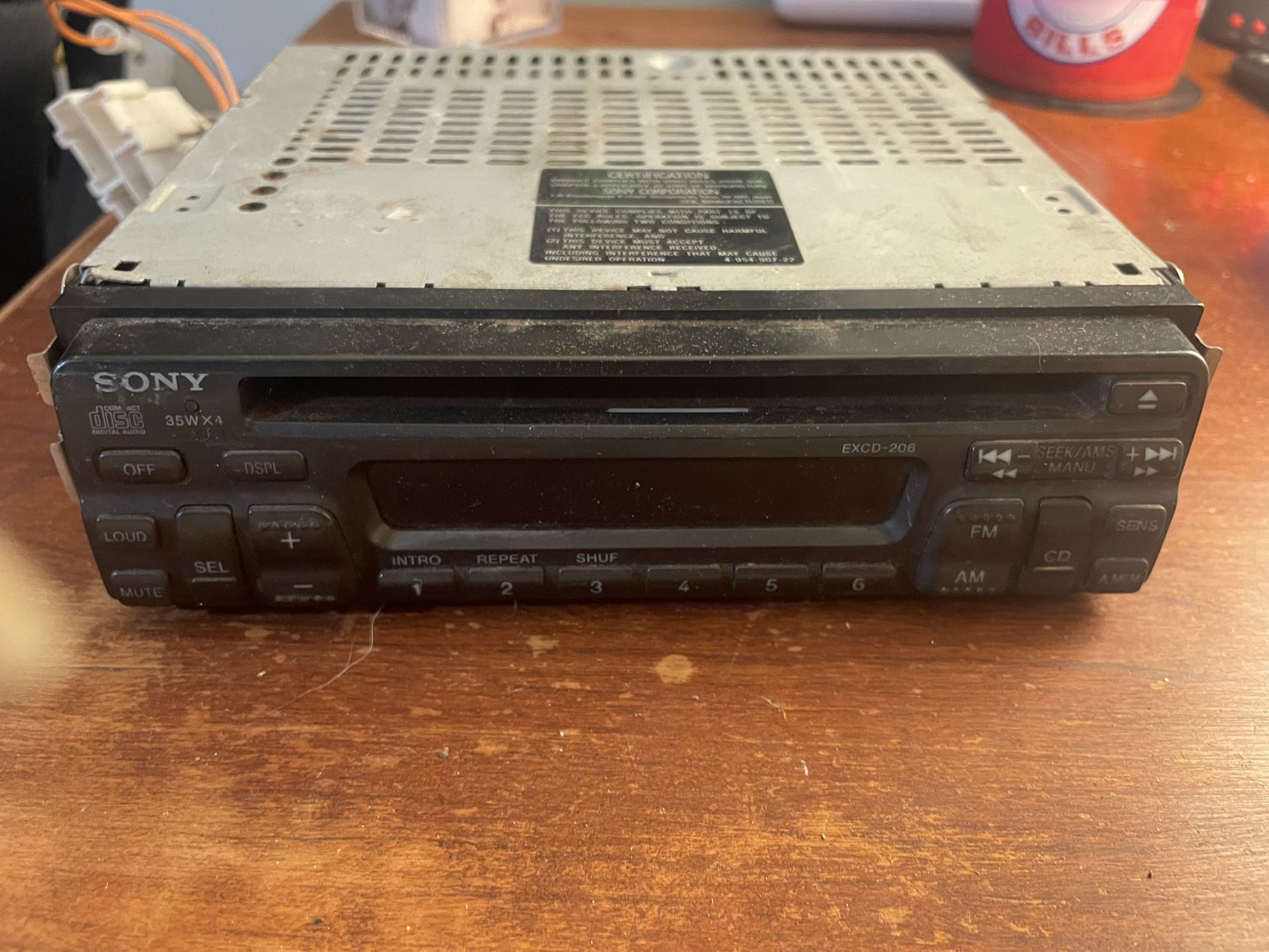 Sony EXCD-206 AM FM single CD player w/preamp outputs 35w x 4