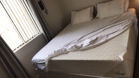 Hardly slept on King size tempurpedic matress