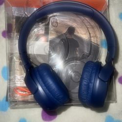 JBL headphones Bluetooth 
