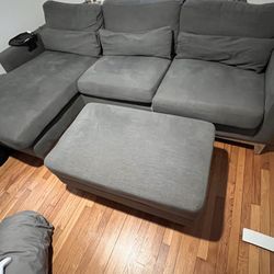 Sectional Couch w/ Ottoman – Comfortable