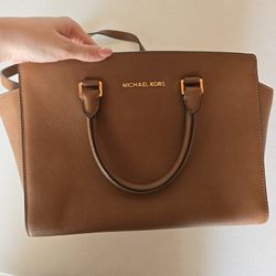 Genuine Michael Kors Selma Leather Handbag MK Purse Camel