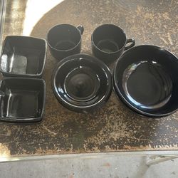11 piece dish set for $20