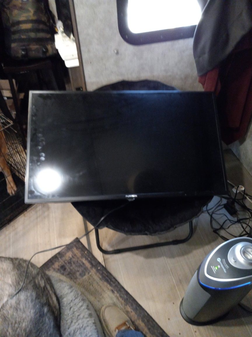 Furrion 44" Lcd Tv 