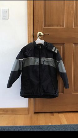 Boys black and gray winter coat - Size M