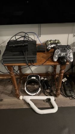 PS4 Pro & PSVR complete pkg